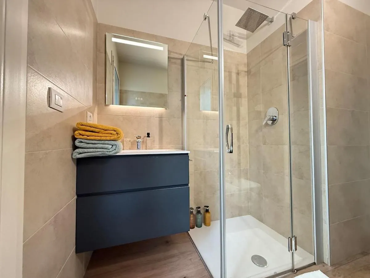 Appartamento In Citta Con Giardino E Piscina Privati Μπέργκαμο 0*,  Ιταλία